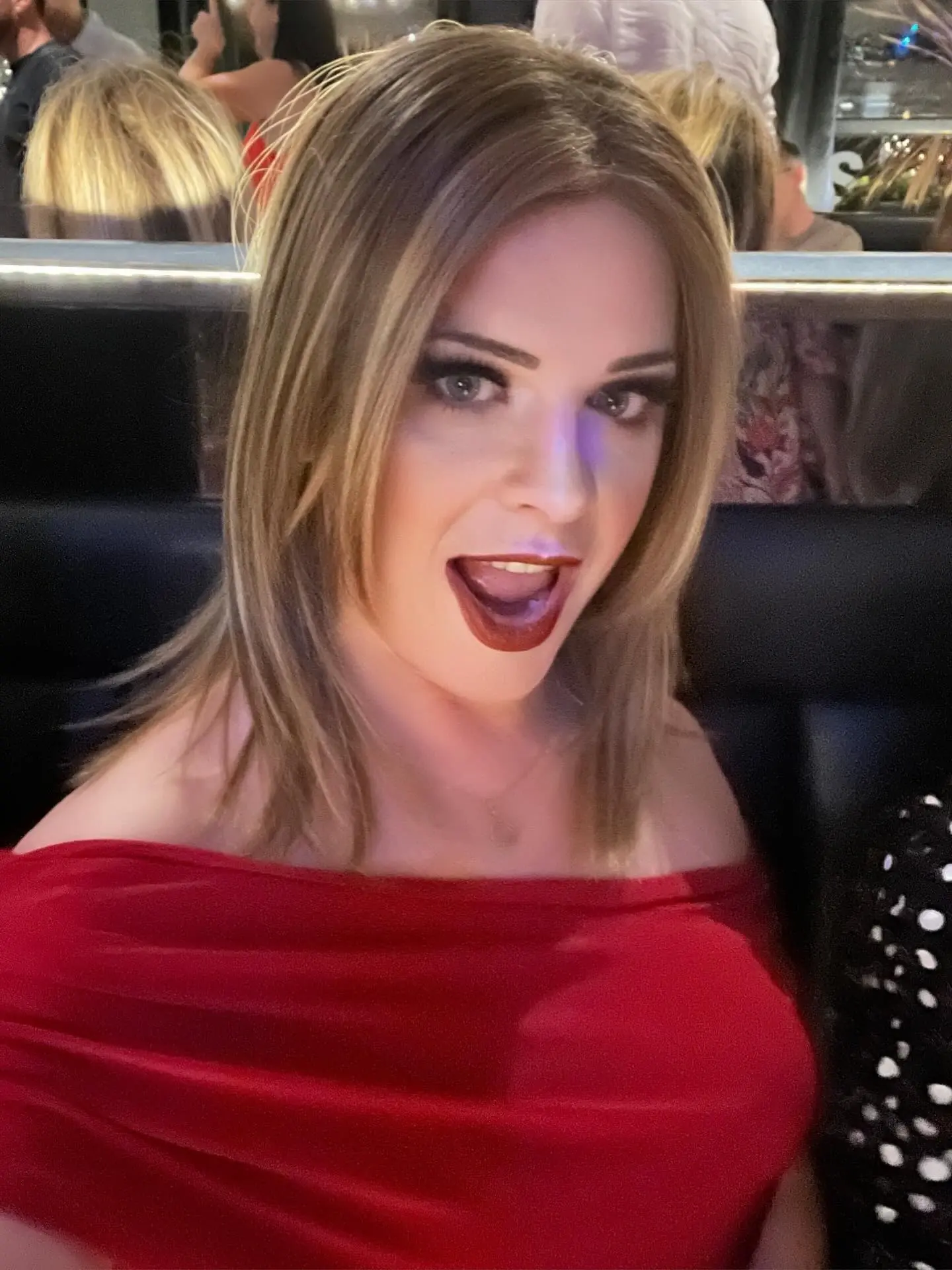 Velours Électrique - Image 4